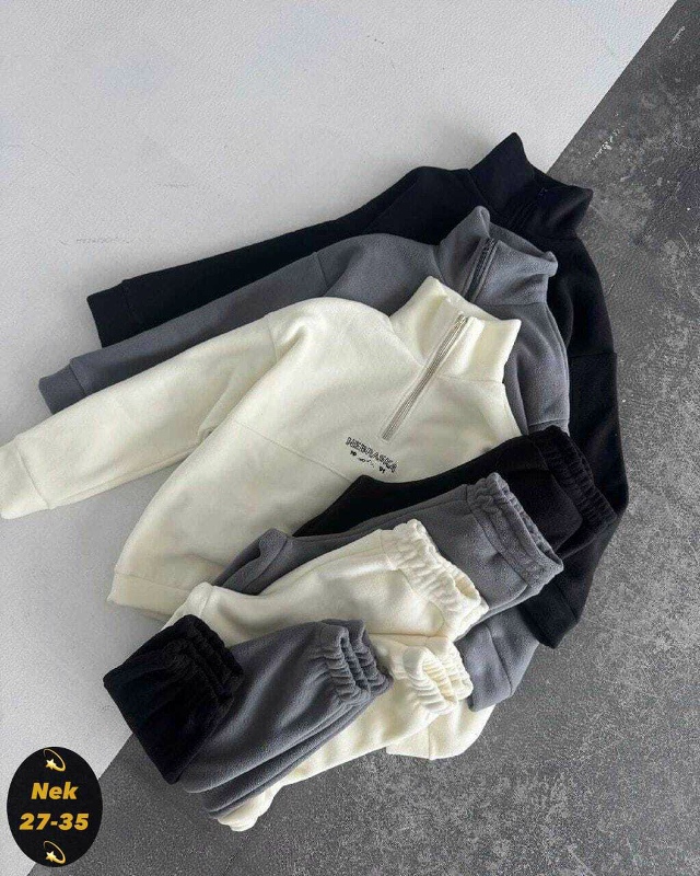 Спортивный костюм 23101818