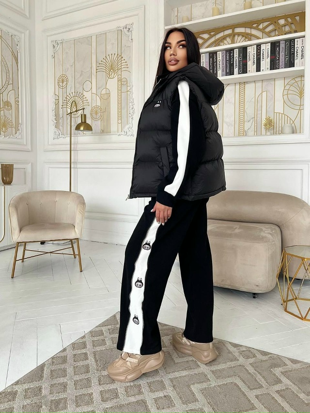 Спортивный костюм 23105453