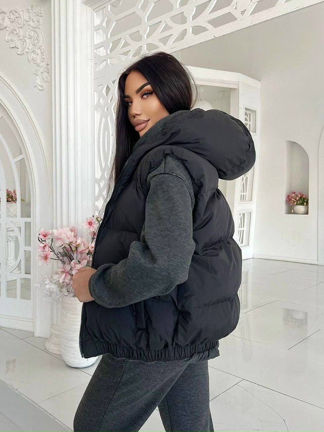 Спортивный костюм 23105452