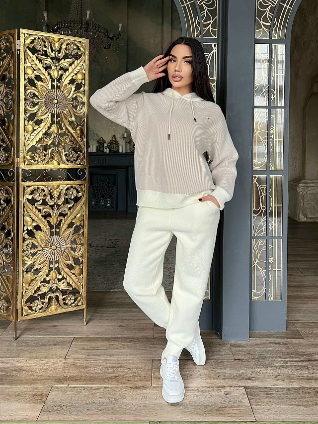 Костюм 23108285