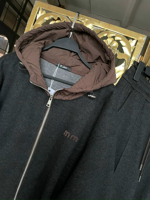 Костюм 23108233