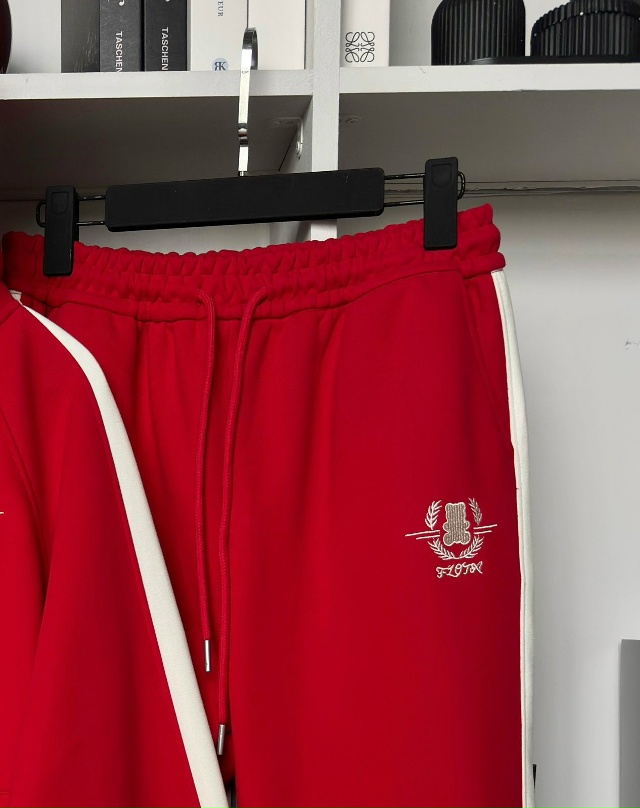 Спортивный костюм 23110614