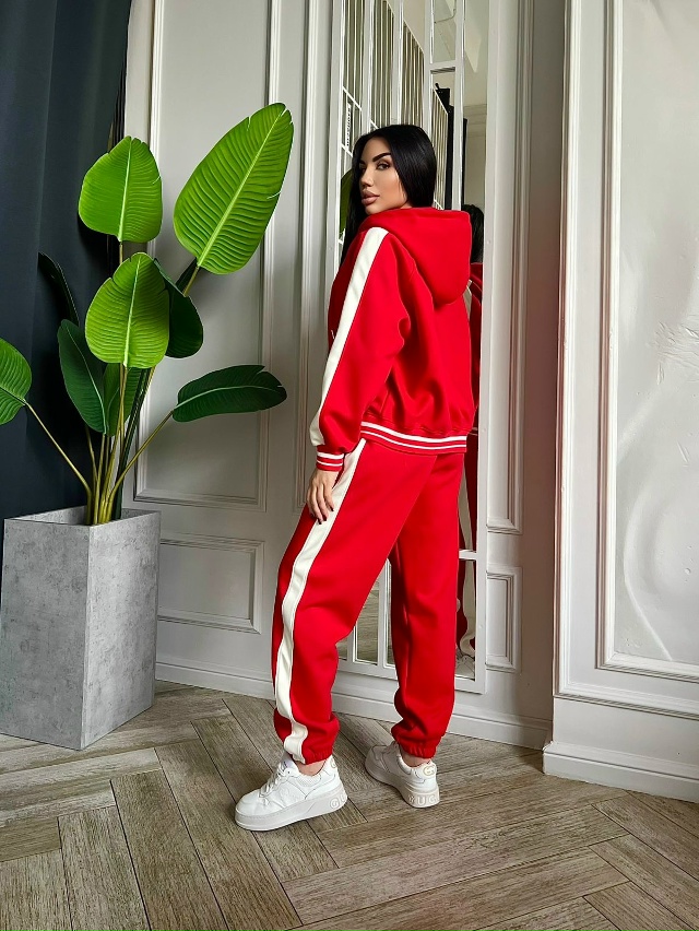 Спортивный костюм 23110614