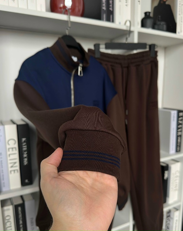 Спортивный костюм 23110612