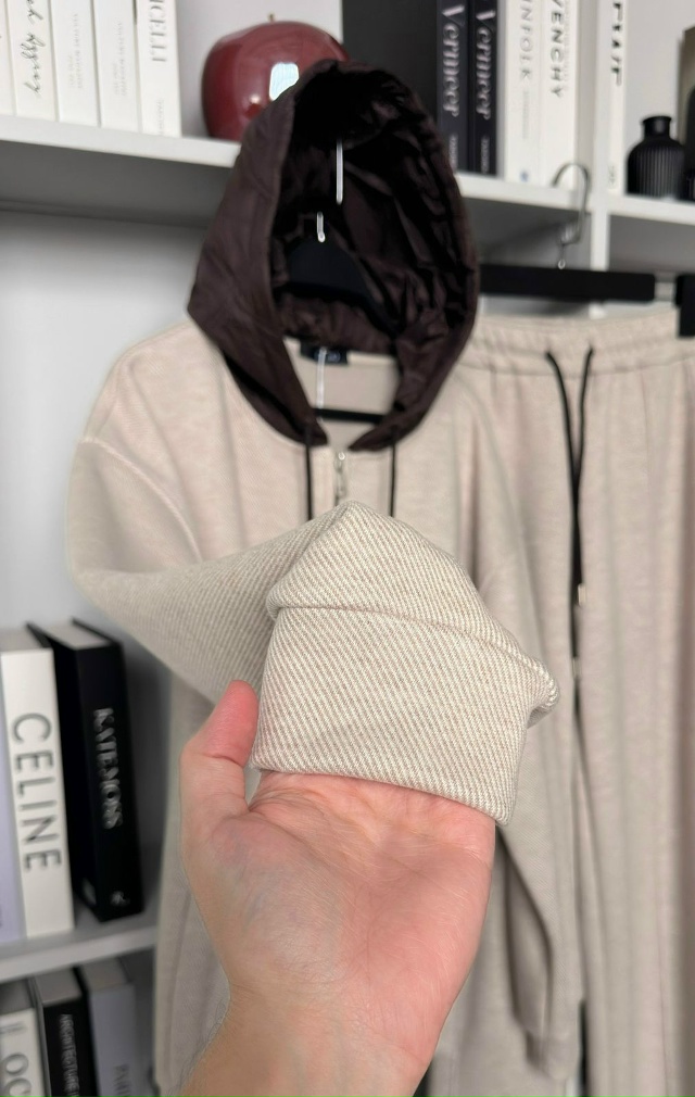 Спортивный костюм 23110615