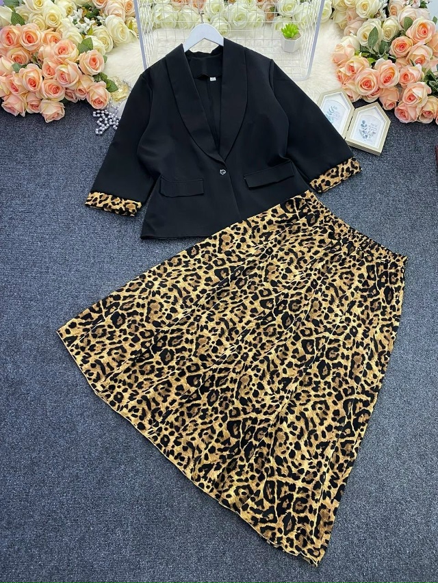 Костюм 23111038