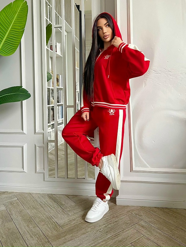 Спортивный костюм 23110614