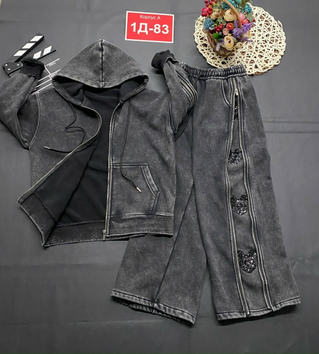 Костюм 23113316