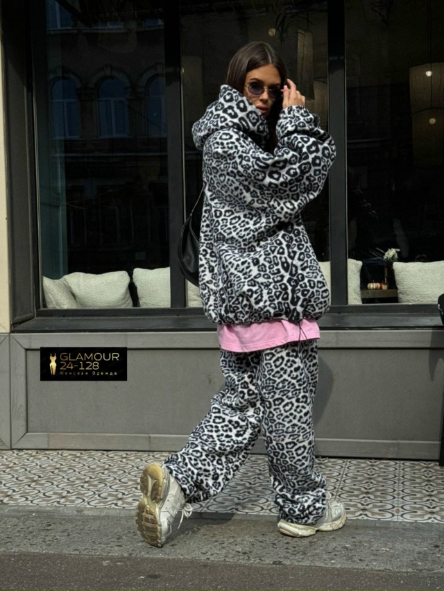 Спортивный костюм 23113833