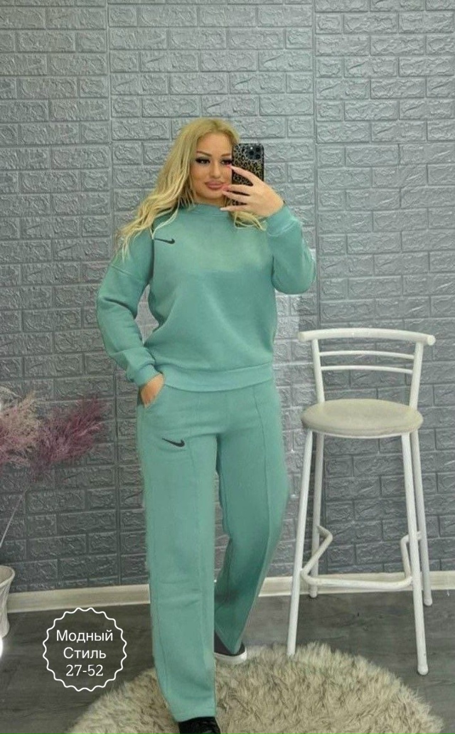 Спортивный костюм 23114880