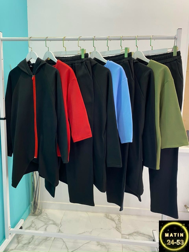 Спортивный костюм 23116807