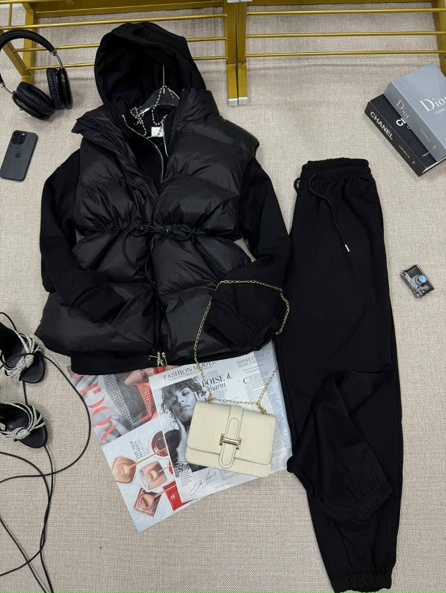 Спортивный костюм 23117756