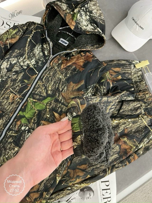 Спортивный костюм 23117623