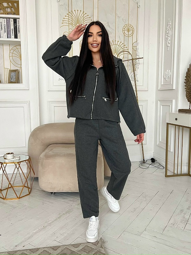 Спортивный костюм 23118852