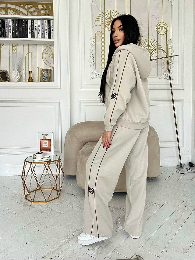 Спортивный костюм 23118783