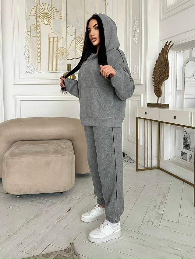 Спортивный костюм 23118847