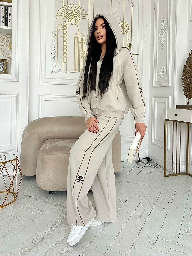 Спортивный костюм 23118783