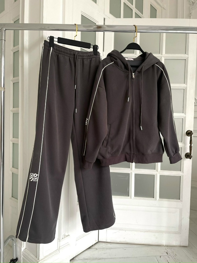 Спортивный костюм 23118784