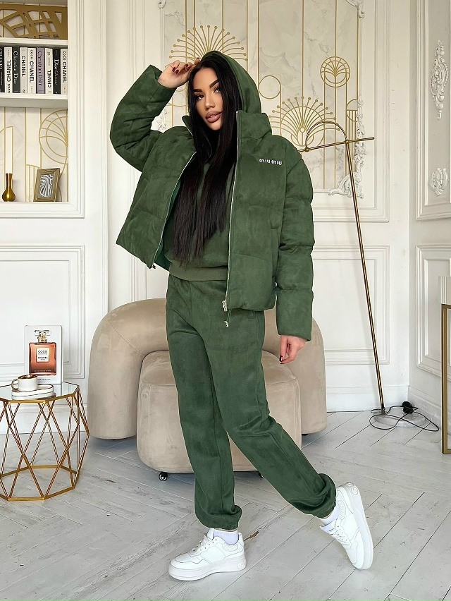 Спортивный костюм 23118785