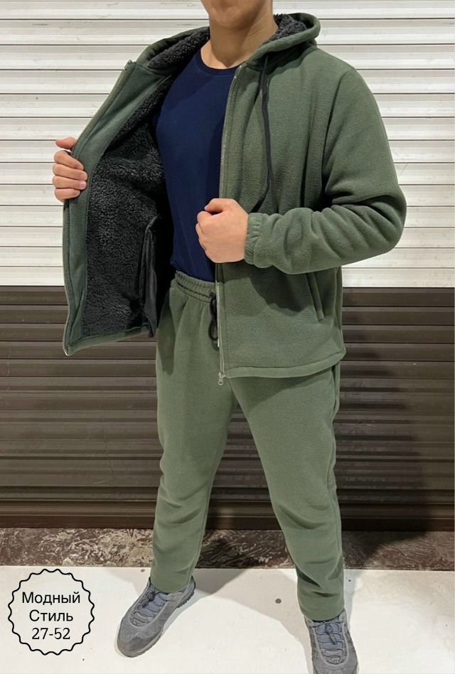 Спортивный костюм 23118439