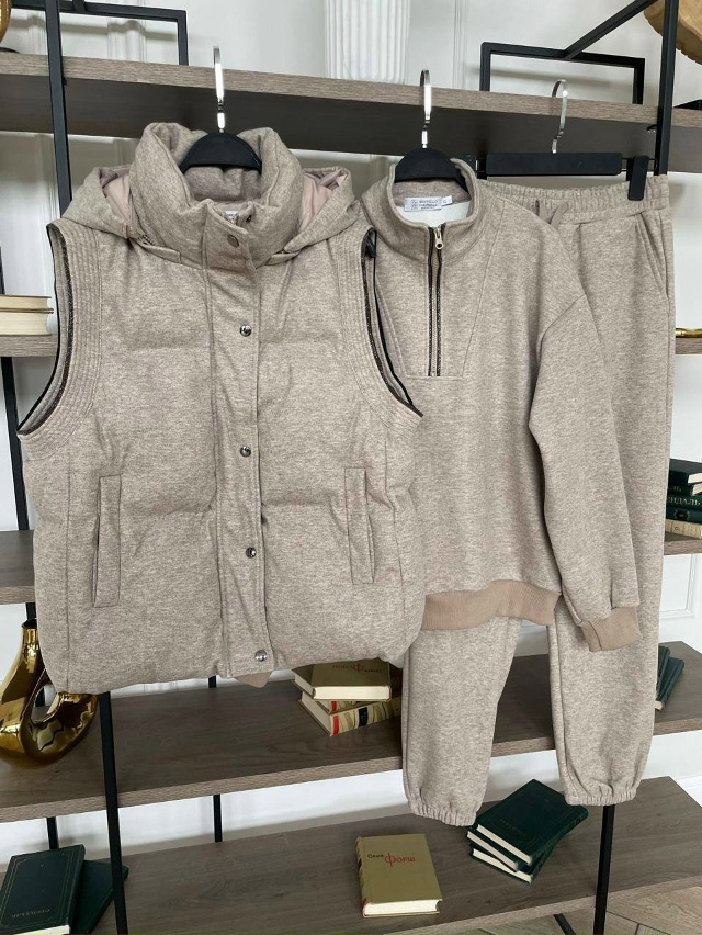 Спортивный костюм 23119821