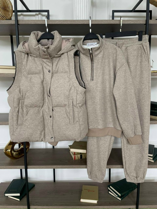 Спортивный костюм 23119821