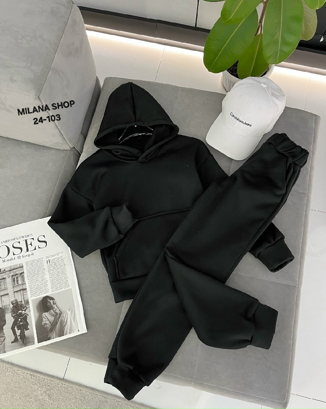 Спортивный костюм 23119616