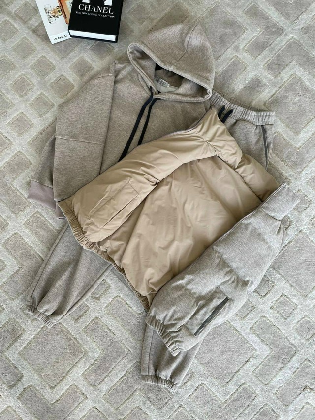 Спортивный костюм 23119819