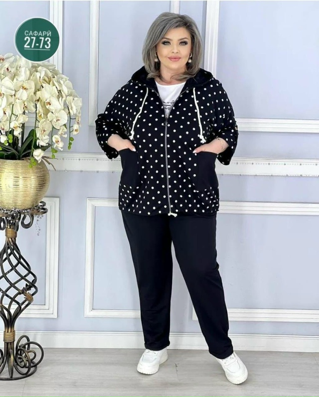 Спортивный костюм 23120077