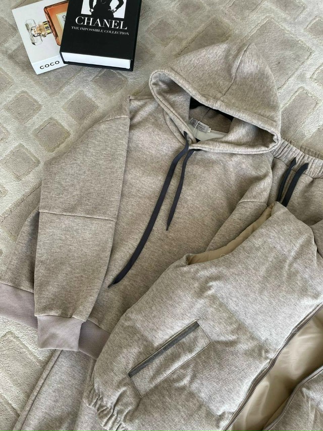 Спортивный костюм 23119819