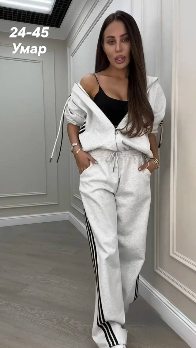 Спортивный костюм 23120817