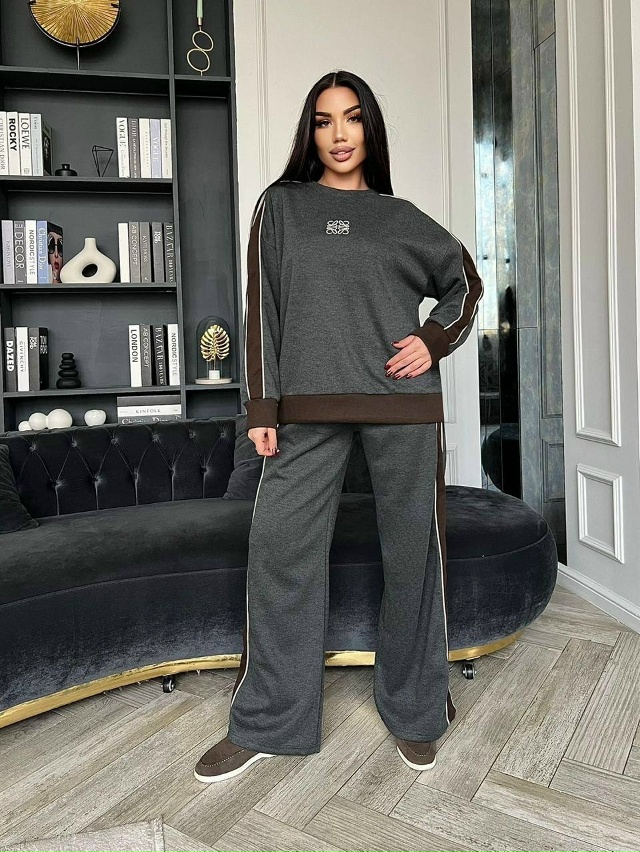 Спортивный костюм 23122690