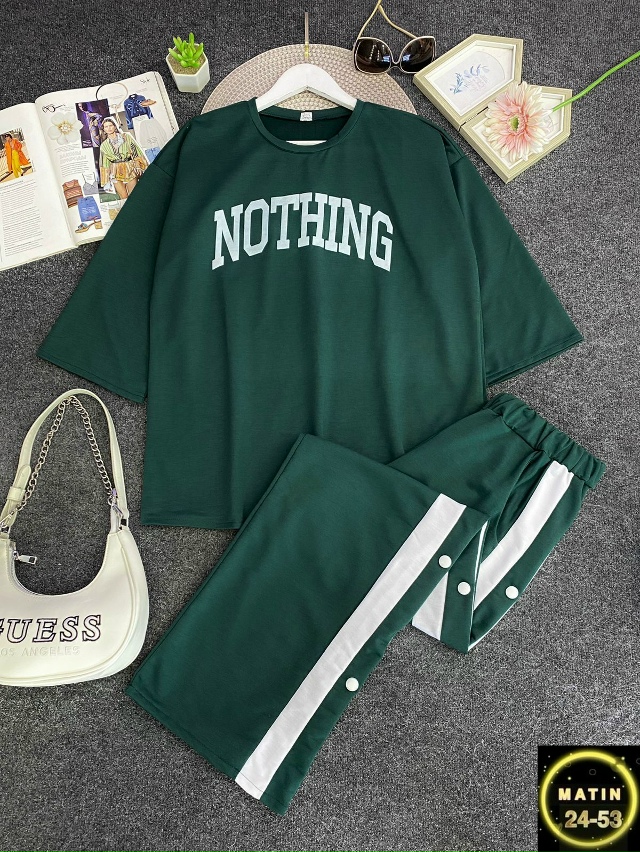 Спортивный костюм 23124651