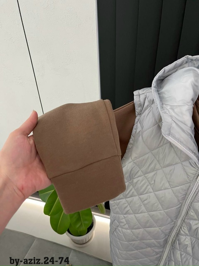 Спортивный костюм 23125473