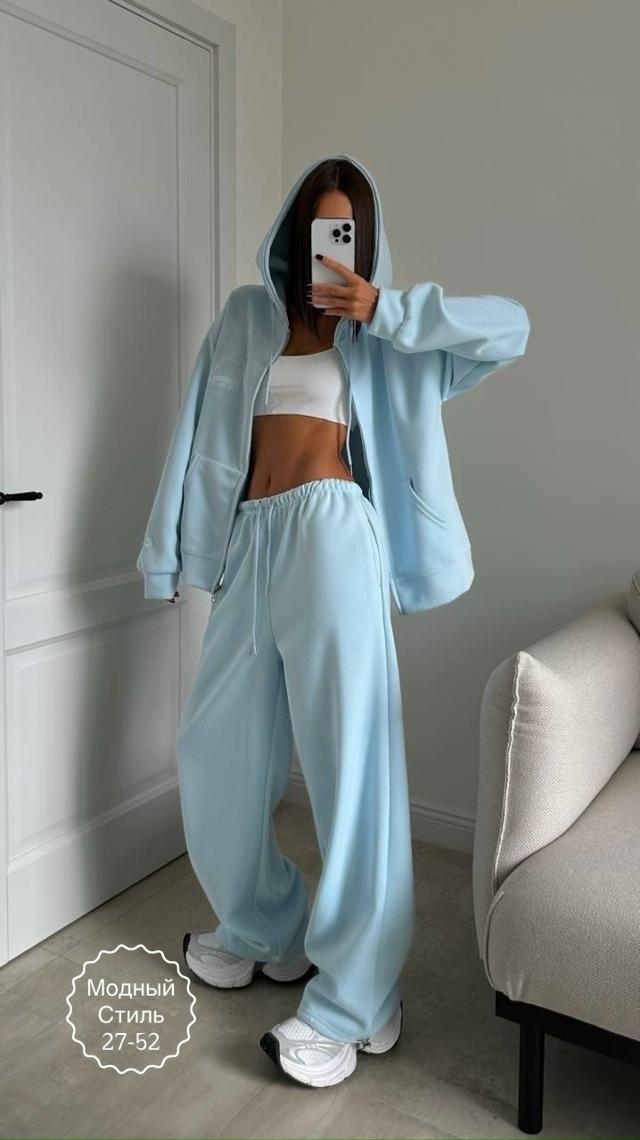 Спортивный костюм 23125396