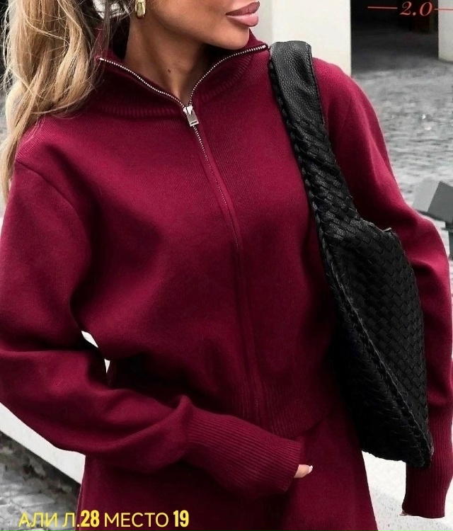 Спортивный костюм 23125451