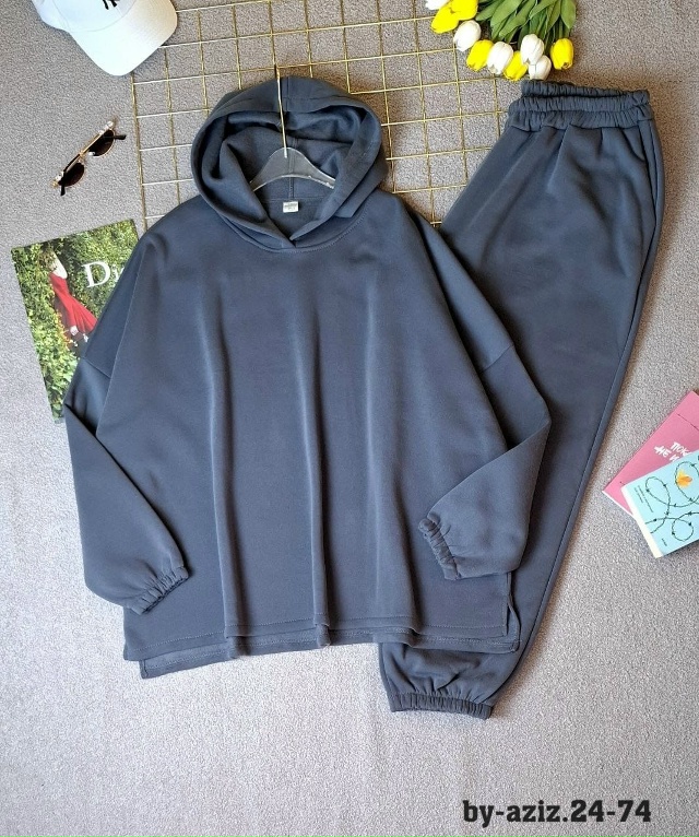 Спортивный костюм 23125326