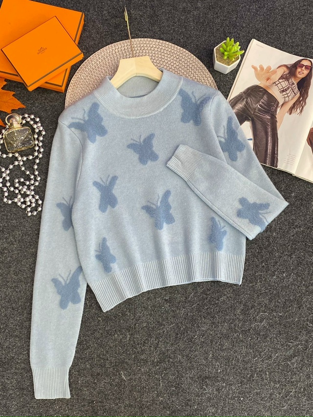 Свитер 23126011