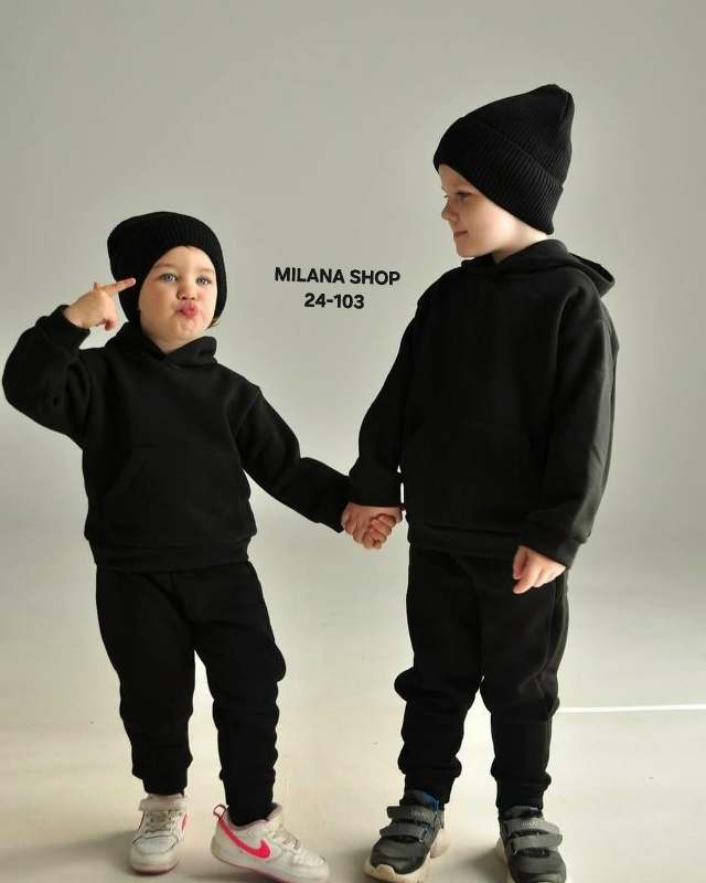 Спортивный костюм 23126876