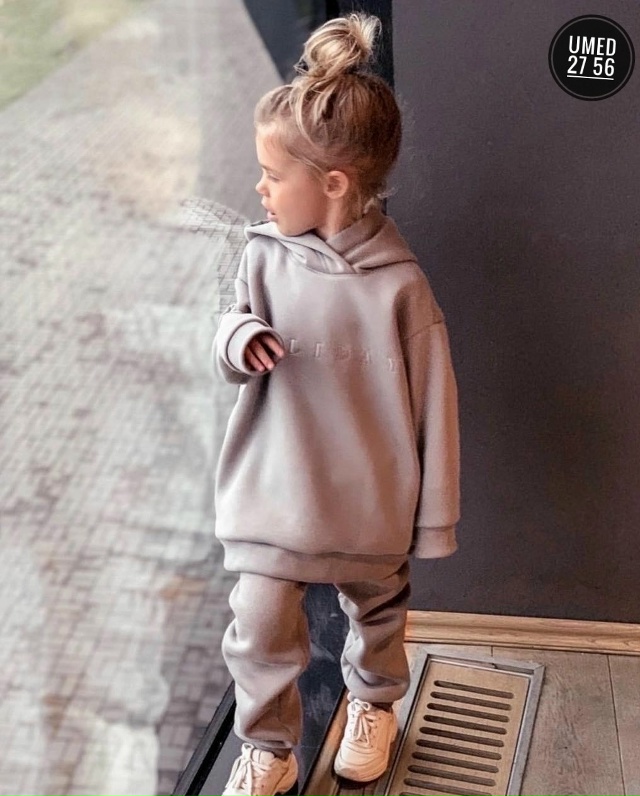 Спортивный костюм 23126651