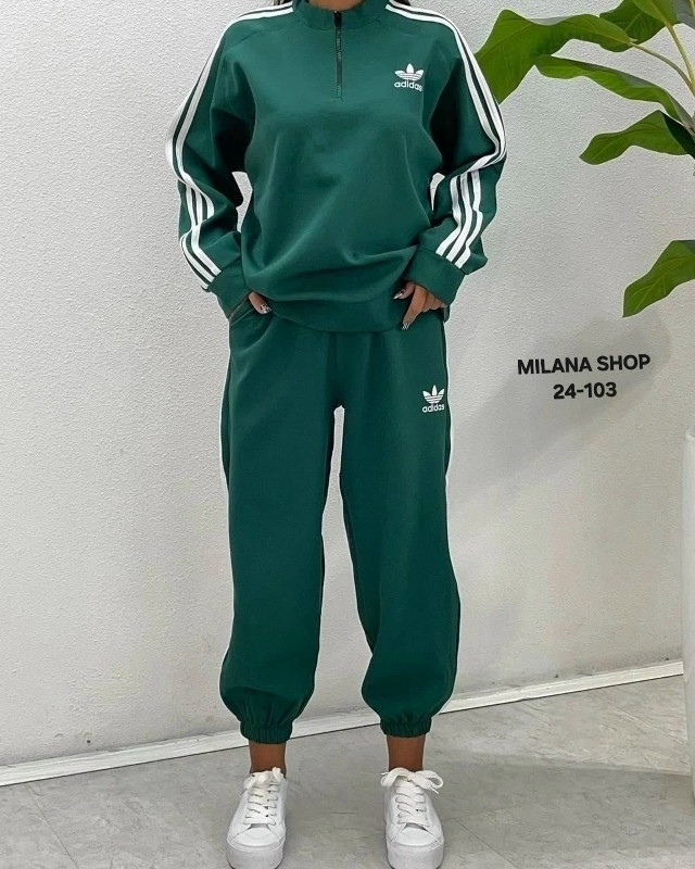 Спортивный костюм 23126599