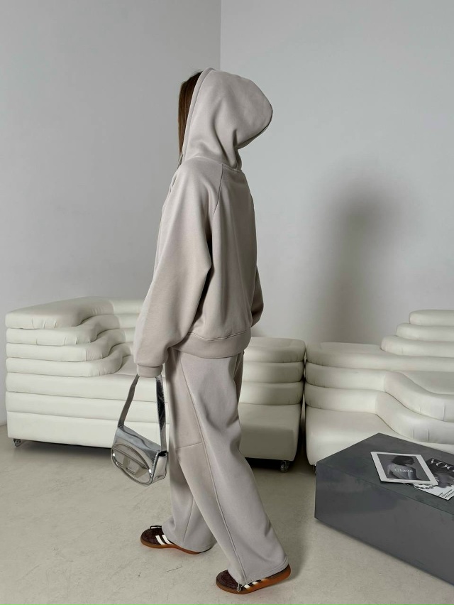 Спортивный костюм 23127764