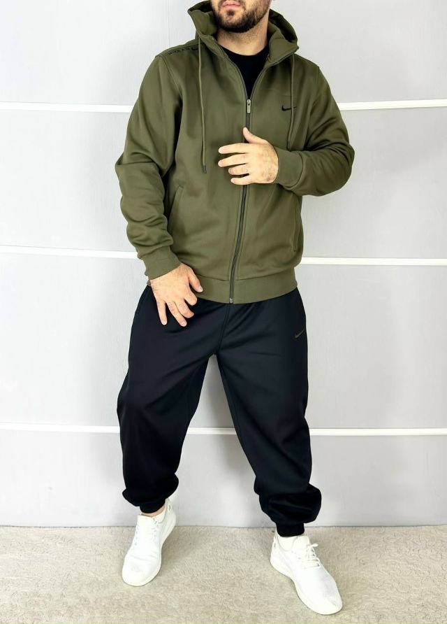 Спортивный костюм 23128151