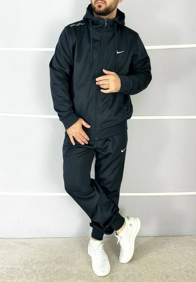 Спортивный костюм 23128151