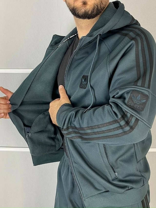 Спортивный костюм 23128061