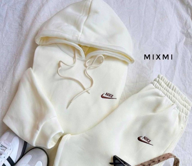 Костюм 23129192