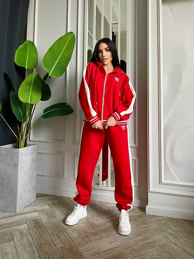 Спортивный костюм 23130077