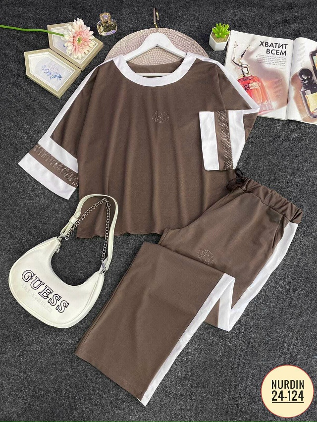 Спортивный костюм 23130578