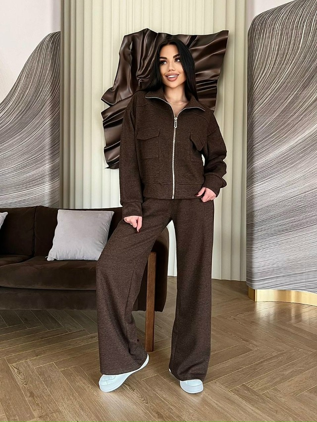 Спортивный костюм 23130080