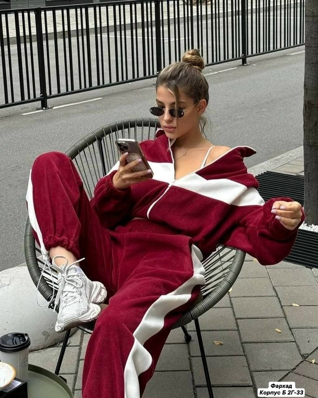 Спортивный костюм 23130109